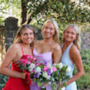 Meet your Posher, Holly